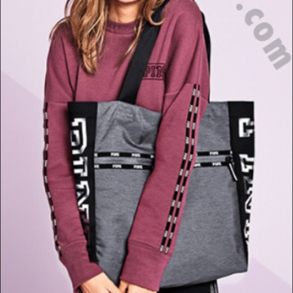 PINK logo sweatshirt